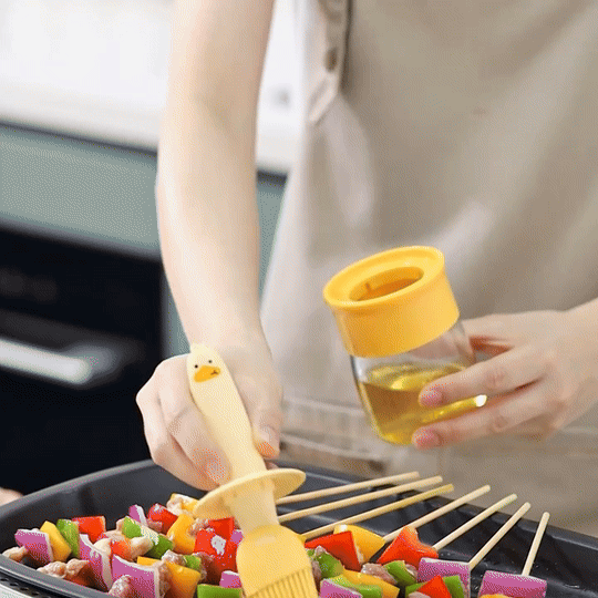 Oil Dispenser Bottle with Silicone Brush 200Ml